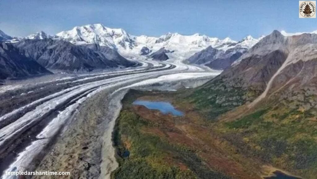 Historical Layers Within the Panorama of World Alaikas